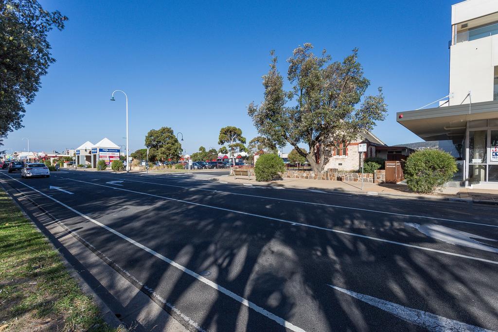 Seaside Apartment Getaway Dromana Exterior foto